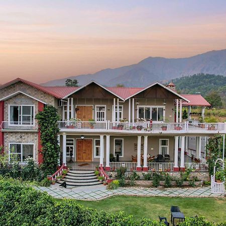 Stayvista At Silveroaks Cottage เดห์ราดุน ภายนอก รูปภาพ