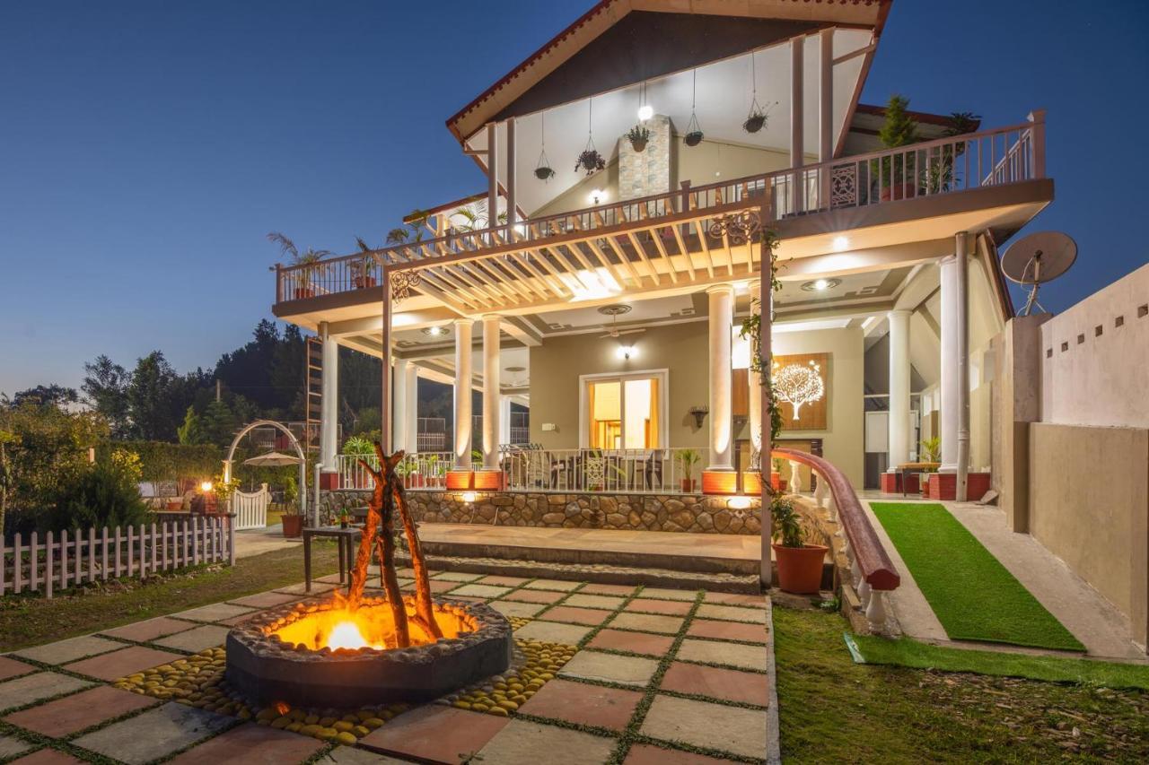 Stayvista At Silveroaks Cottage เดห์ราดุน ภายนอก รูปภาพ