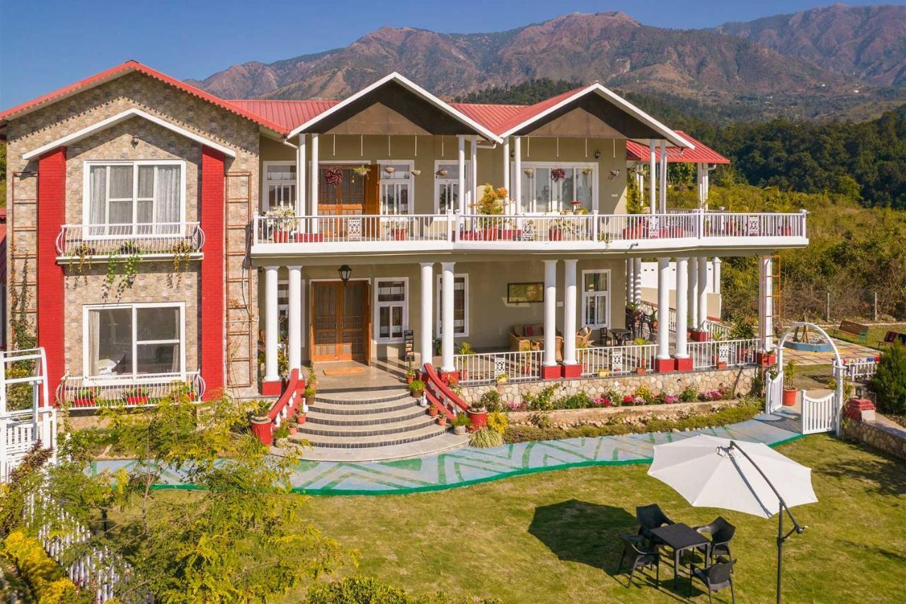 Stayvista At Silveroaks Cottage เดห์ราดุน ภายนอก รูปภาพ